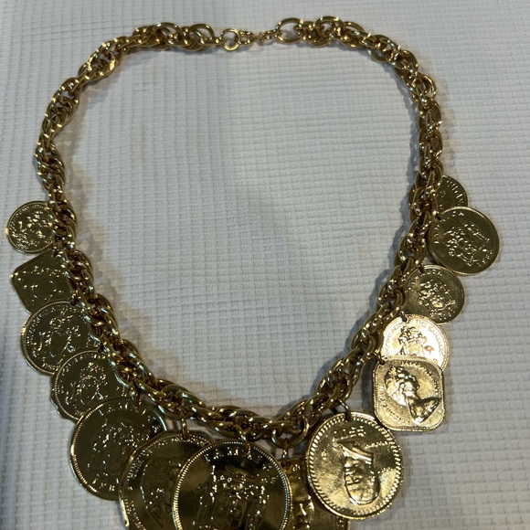 Franklin Mint Golden Caribbean Coins Necklace - Picture 5 of 10